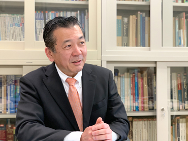 二川先生