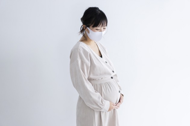 国は昨年度から「風しん第5期定期接種」として、ワクチン未接種世代(昭和37年4月2日から昭和54年4月1日生まれ)の男性に対して無料で抗体検査とワクチン接種が受けられるクーポン券を配布しています。