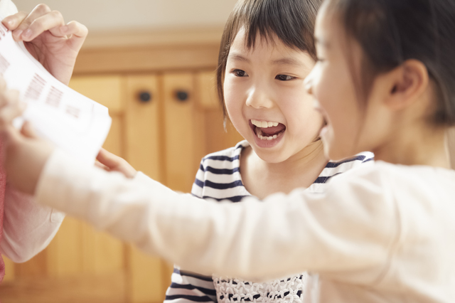 小さな失敗は成長のチャンス。大人の“口出し”は控えましょう